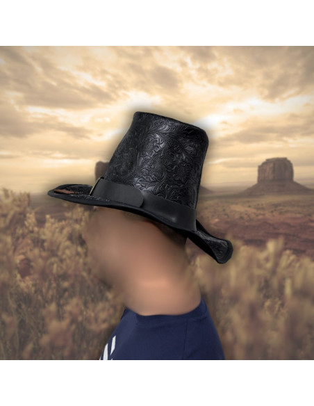 High top hat in black leather High top hat in black leather
