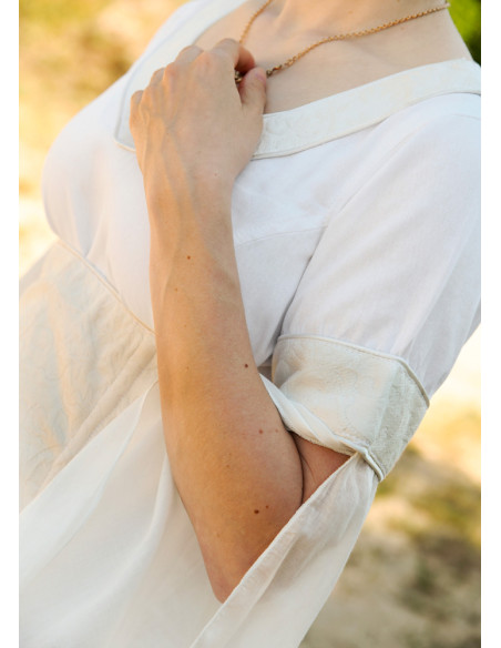 Medieval wedding dress with bodice,...