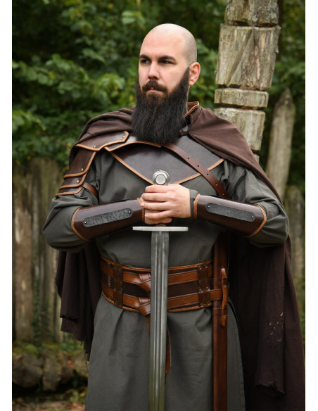 Medieval leather gorget model Arnulf,...