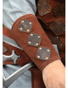 Medieval leather bracelet model Vidar, brown 2