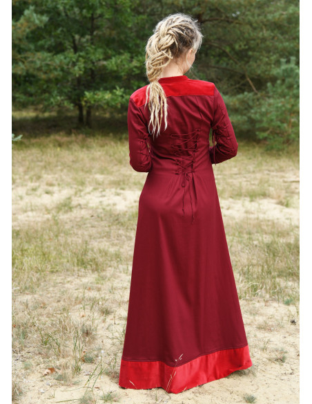 Medieval long dress model Meira, red... Medieval long dress model Meira, red...