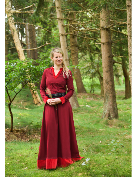 Medieval long dress model Meira, red... Medieval long dress model Meira, red...