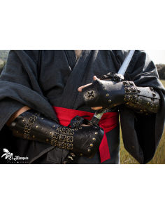 Bushido Samurai Bracers with Gauntlets 2