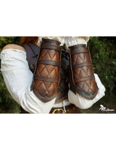 Medieval arm guards, 17th and 18th centuries - Brown