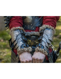 Aged Barbarian Bracers - Black