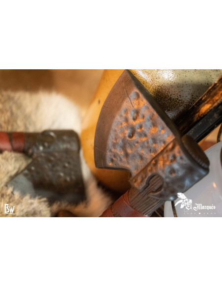 Throwing Axe Savage for LARP
