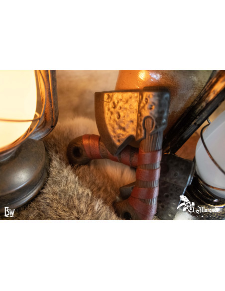 Throwing Axe Savage for LARP