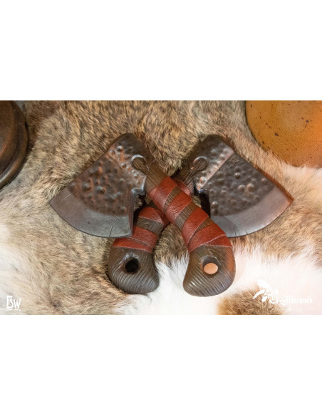 Throwing Axe Savage for LARP