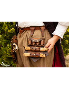 Bag 4 potions for medieval alchemist with scroll holder
