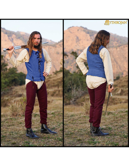 Medieval sleeveless shirt in blue