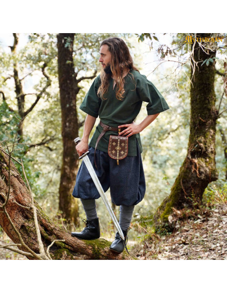 Short Viking Tunic in Cotton Model...