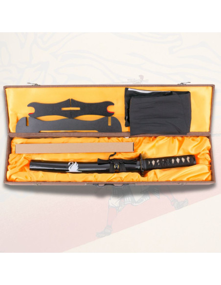 Black decorated tanto functional swan...