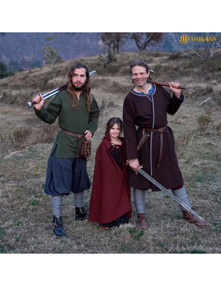 Viking long sleeve tunic model Greenwood