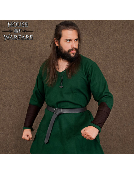 Viking bracelet in wool, brown