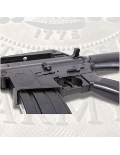 M16A1 assault rifle removable magazine USA 1967 2