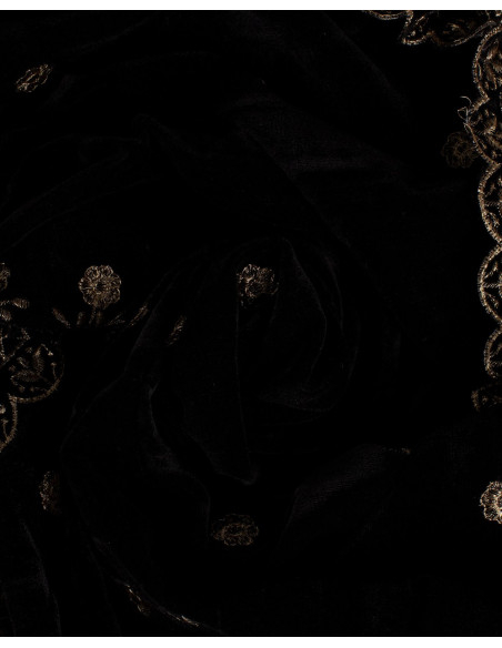 Medieval decorated scarf model...