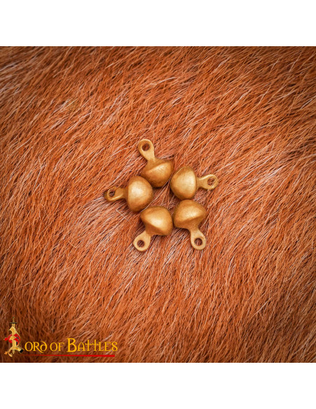 Pack of 5 medieval bronze buttons