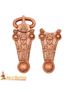 Celtic bronze buckle for medieval belts