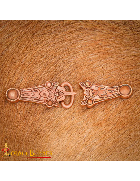 Celtic bronze buckle for medieval belts