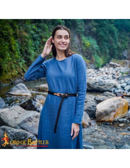 Celtic bronze buckle for medieval belts