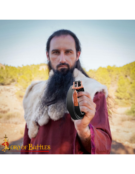 Classic bronze buckle with Celtic... Classic bronze buckle with Celtic...