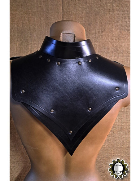 Medieval leather gorget model Senua,...