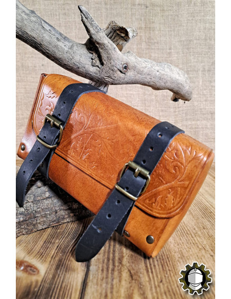 Medieval leather bag model Altair, brown
