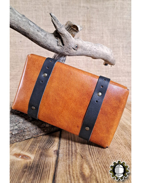 Medieval leather bag model Altair, brown