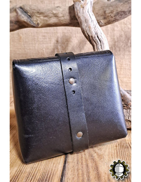 Medieval leather bag model Valeron,...