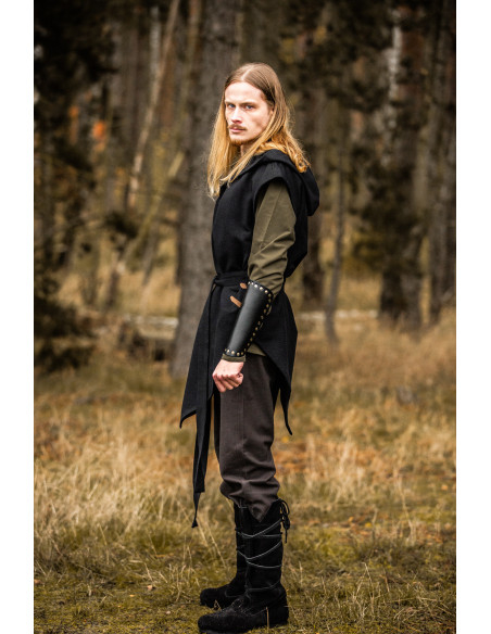 Black medieval archer tunic model...