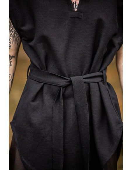 Black medieval archer tunic model...