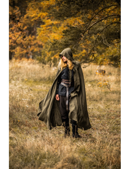 Medieval Mimir Green Cape in Linen