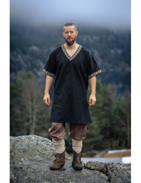 Short Viking Tunic Model Loki, Black
