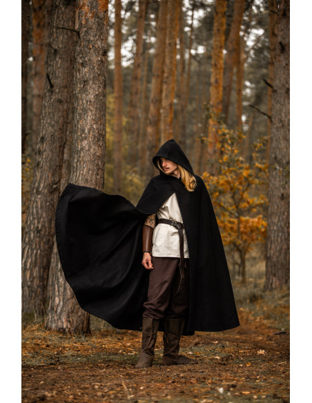 Medieval Thorian Cape in Black Wool