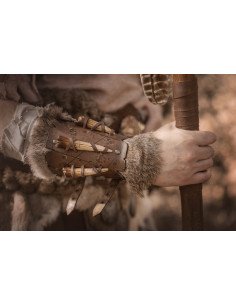 Berserker model barbarian armguards, brown