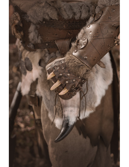Long barbarian bracers model...