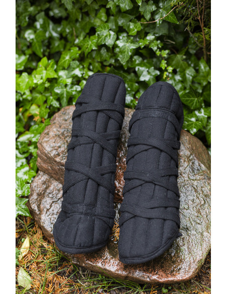 Medieval padded greaves model Farald,...