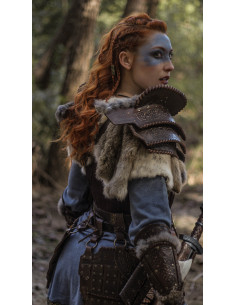 Celtic shoulder pad in leather, Barbarian model 2