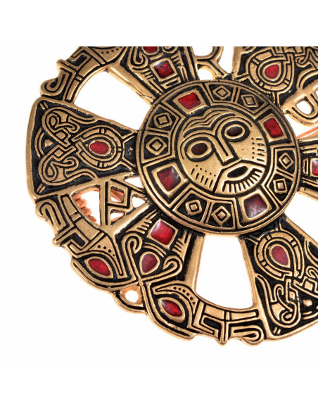 Medieval bronze brooch from Limons,...