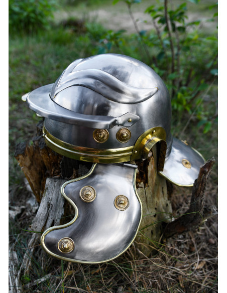 roman imperial helmet roman imperial helmet