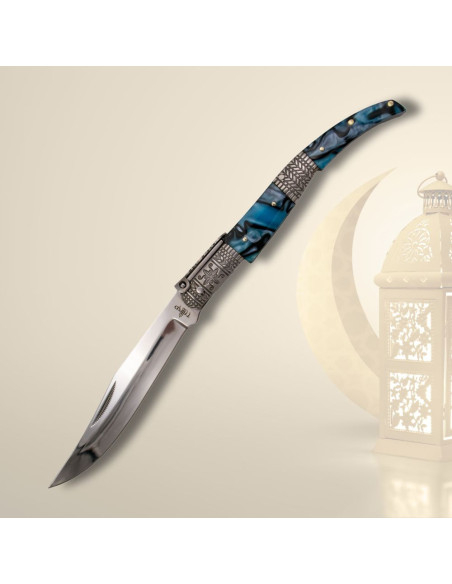 Third Series Zafiro Ratchet Knife...