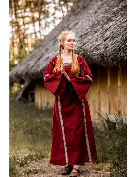 Medieval dress woman model Sophie, Red