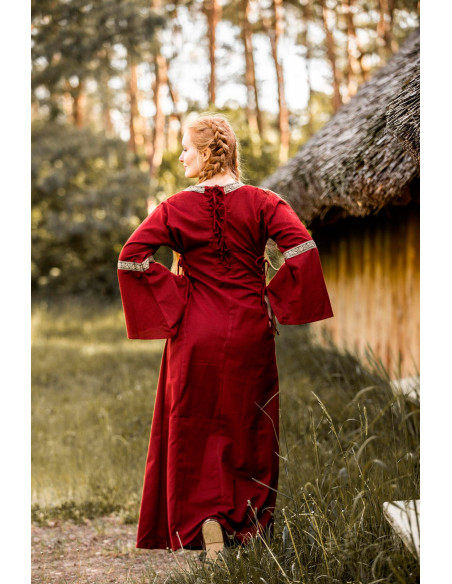 Medieval dress woman model Sophie, Red