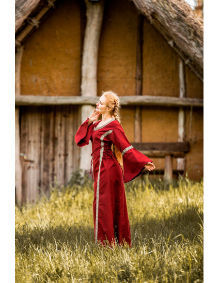Medieval dress woman model Sophie, Red