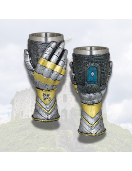 Medieval cup in resin hand of Warrior