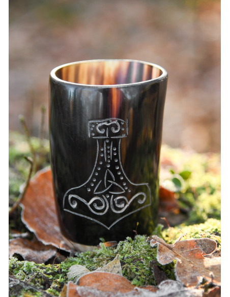 Viking Cup Mjölnir in Horn Viking Cup Mjölnir in Horn