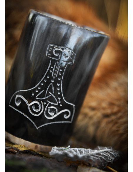 Viking Cup Mjölnir in Horn Viking Cup Mjölnir in Horn