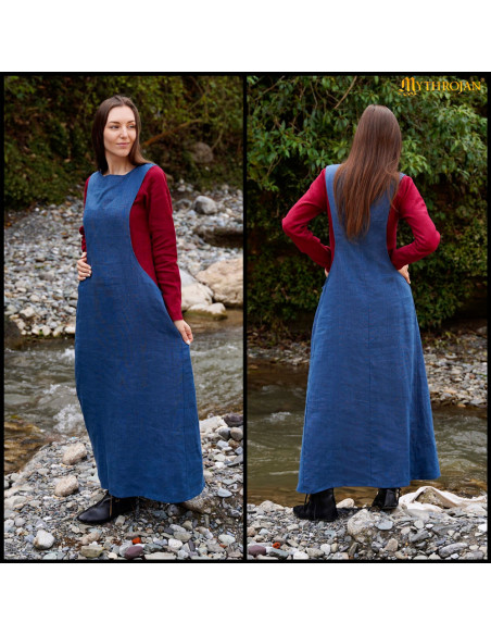 Medieval sleeveless overgown in...