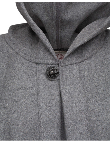 Hood and medieval shoulder cover in...