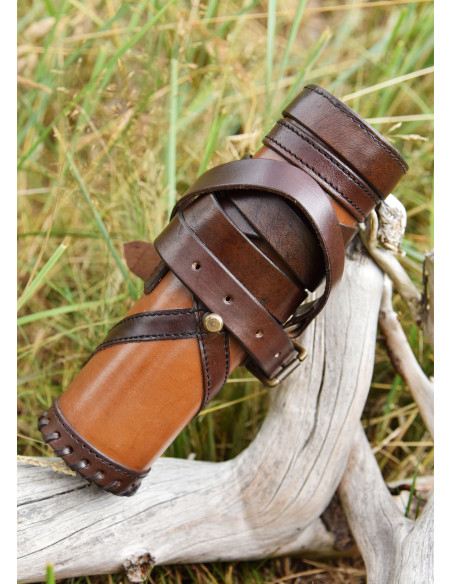 Roman Cap Scroll Holder in Leather